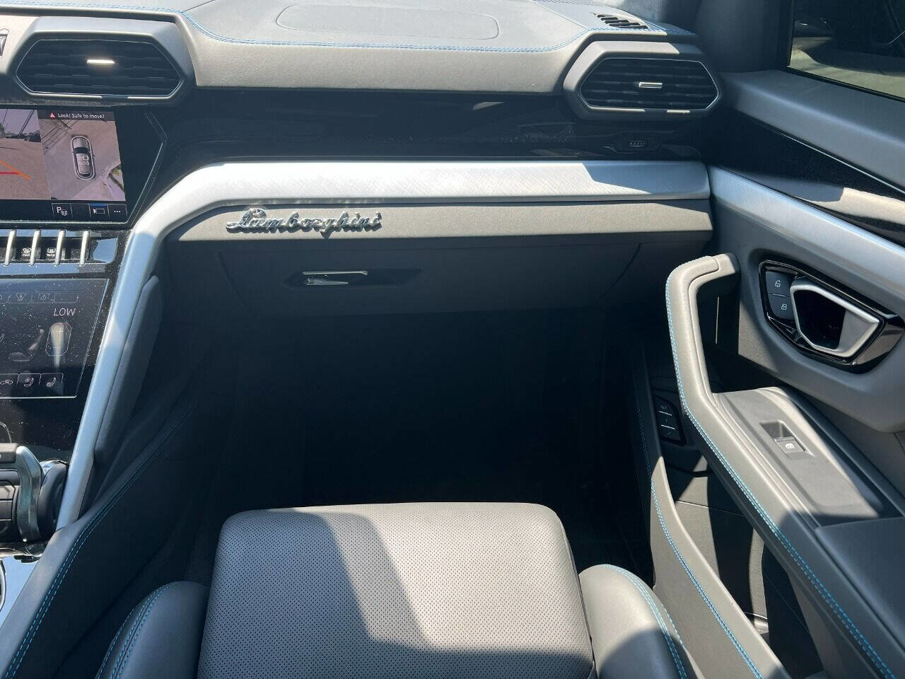 Used 2021 Lamborghini Urus image 25