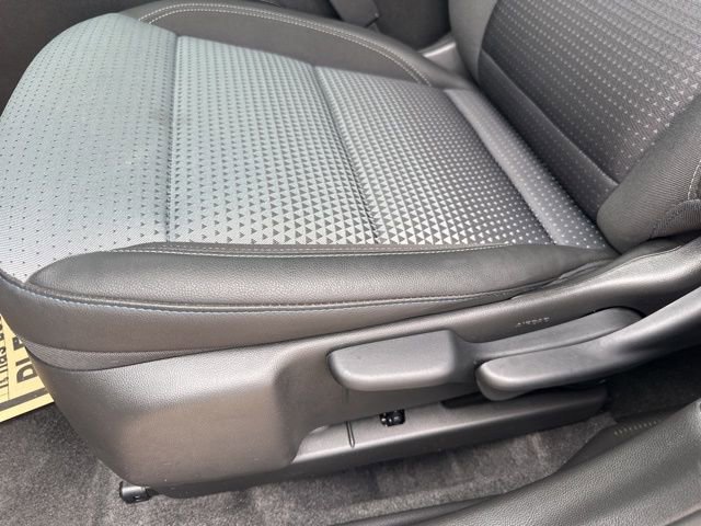 Used 2025 Chevrolet Trax LT image 15