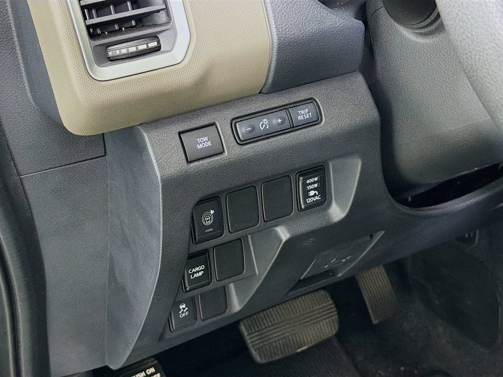 Used 2022 Nissan Frontier SV RWD image 13