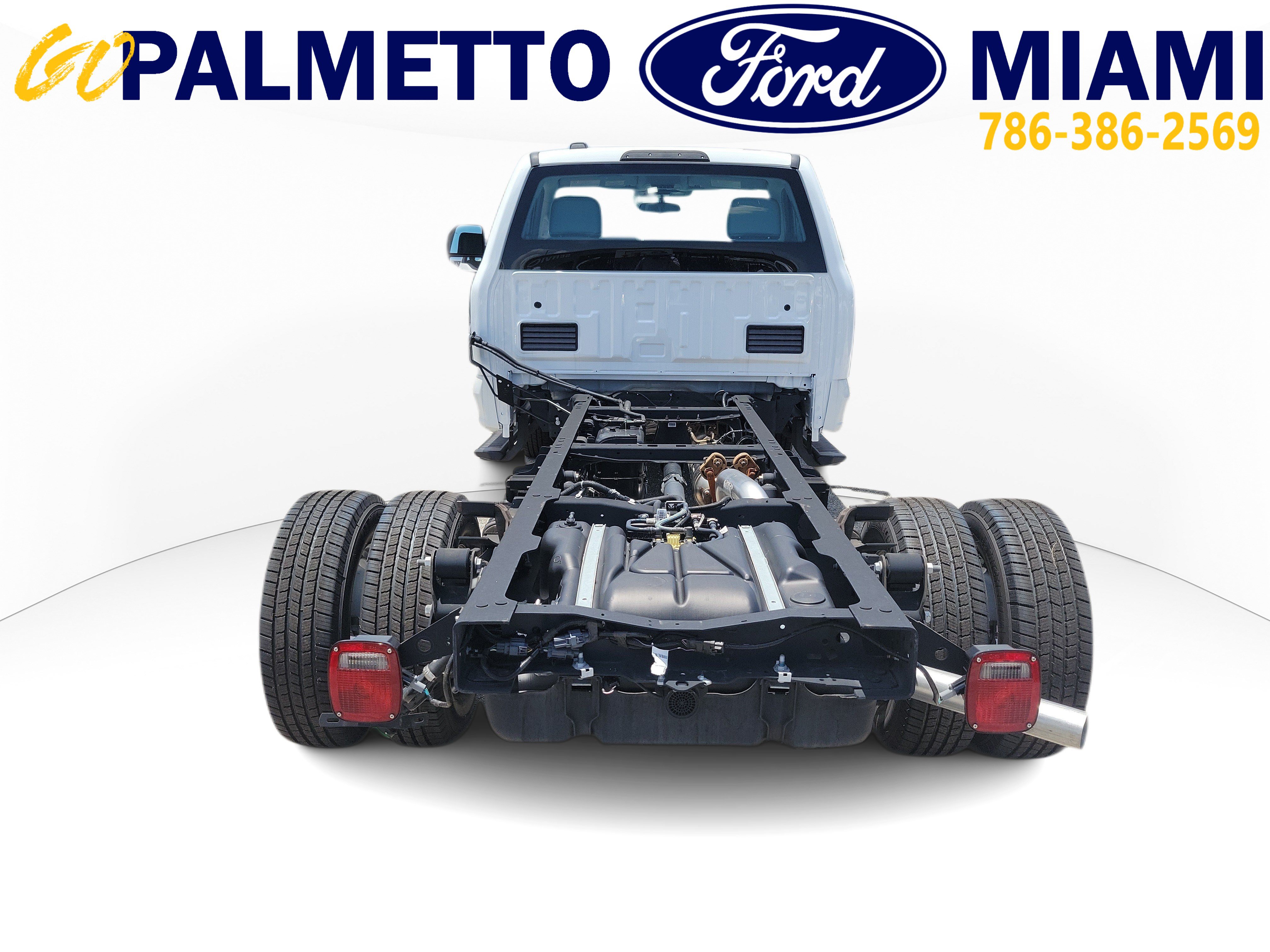 Used 2024 Ford F350 XL w/ XL Chrome Package AWD/4WD image 5