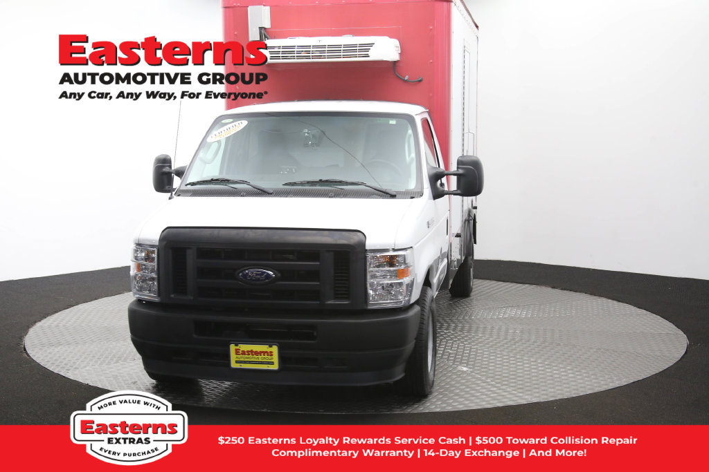 Used 2023 Ford E-350 and Econoline 350 Super Duty w/ Power Windows & Locks Group RWD image 53