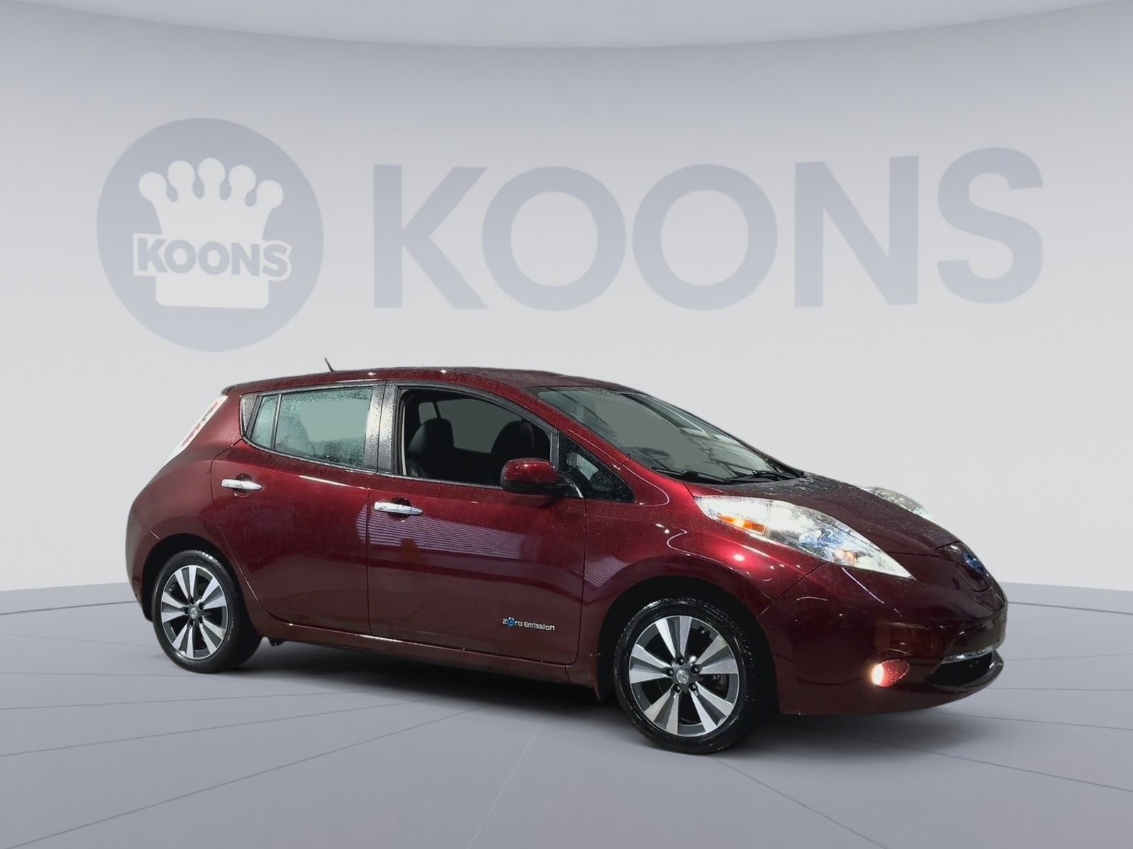 Used 2016 Nissan Leaf SL w/ Premium Package image 2