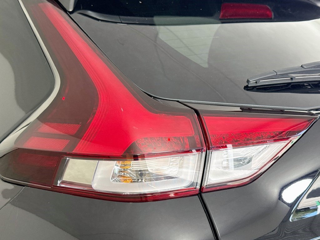 Used 2024 Mitsubishi Eclipse Cross LE AWD/4WD image 35