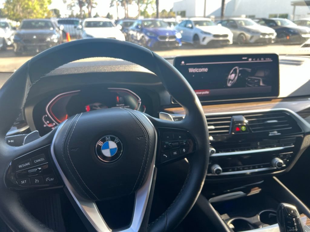 Certified 2023 BMW 540i w/ Premium Package RWD image 19