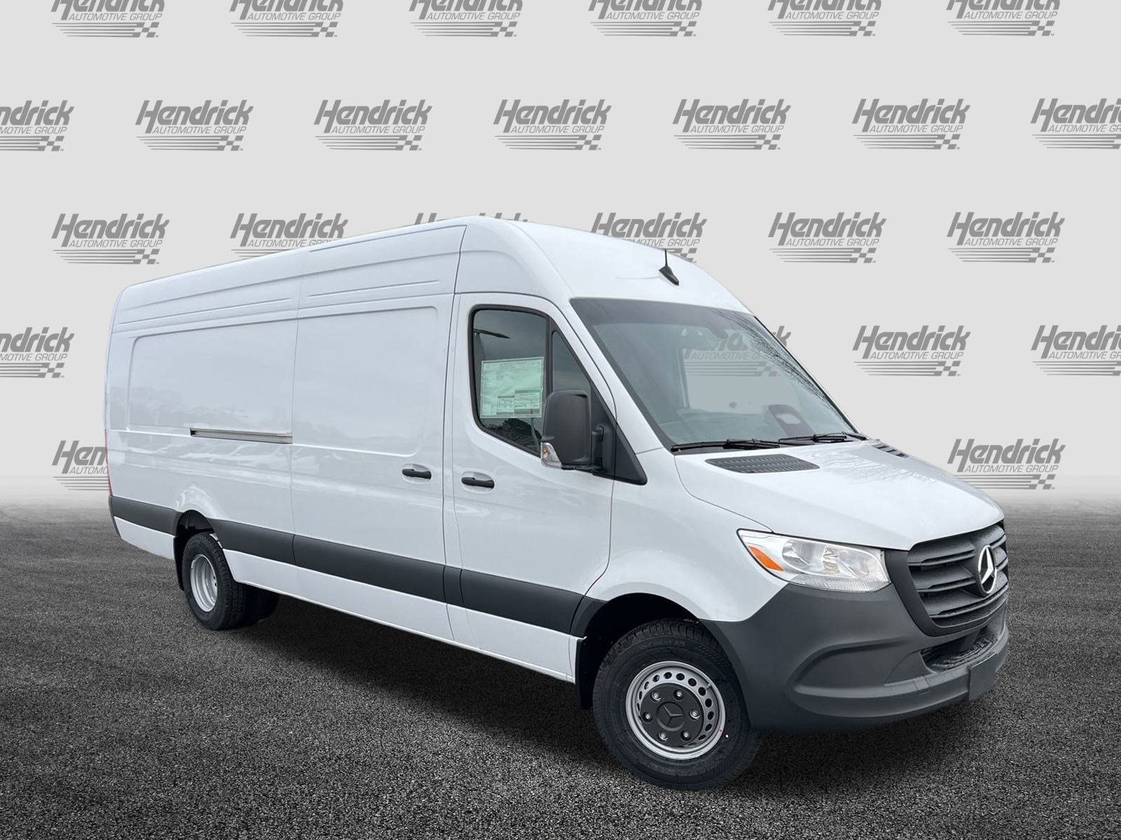 New 2025 Mercedes-Benz Sprinter 3500 image 2