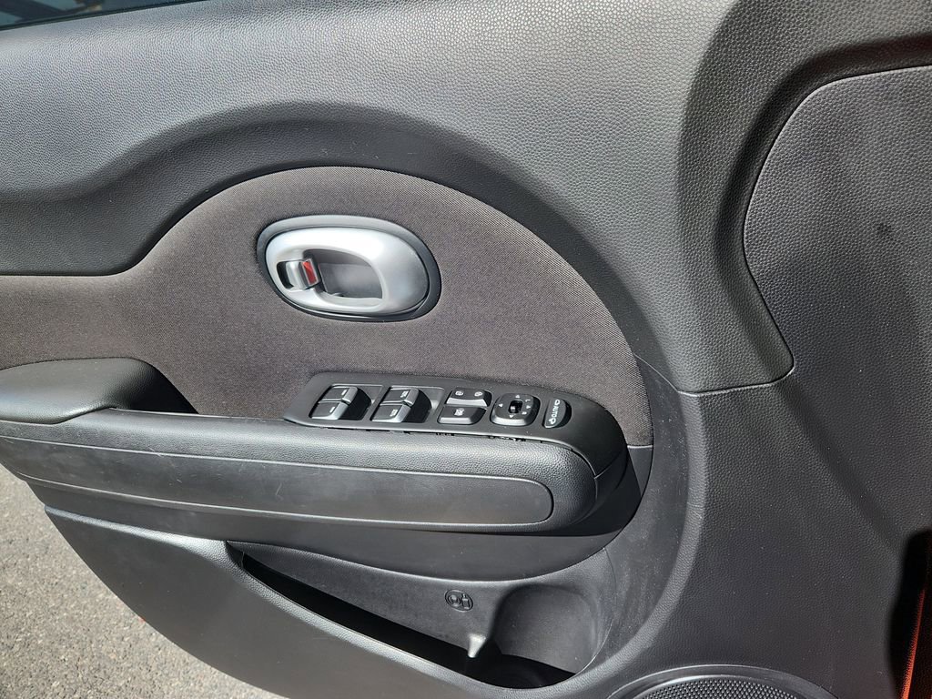 Used 2019 Kia Soul + FWD image 7