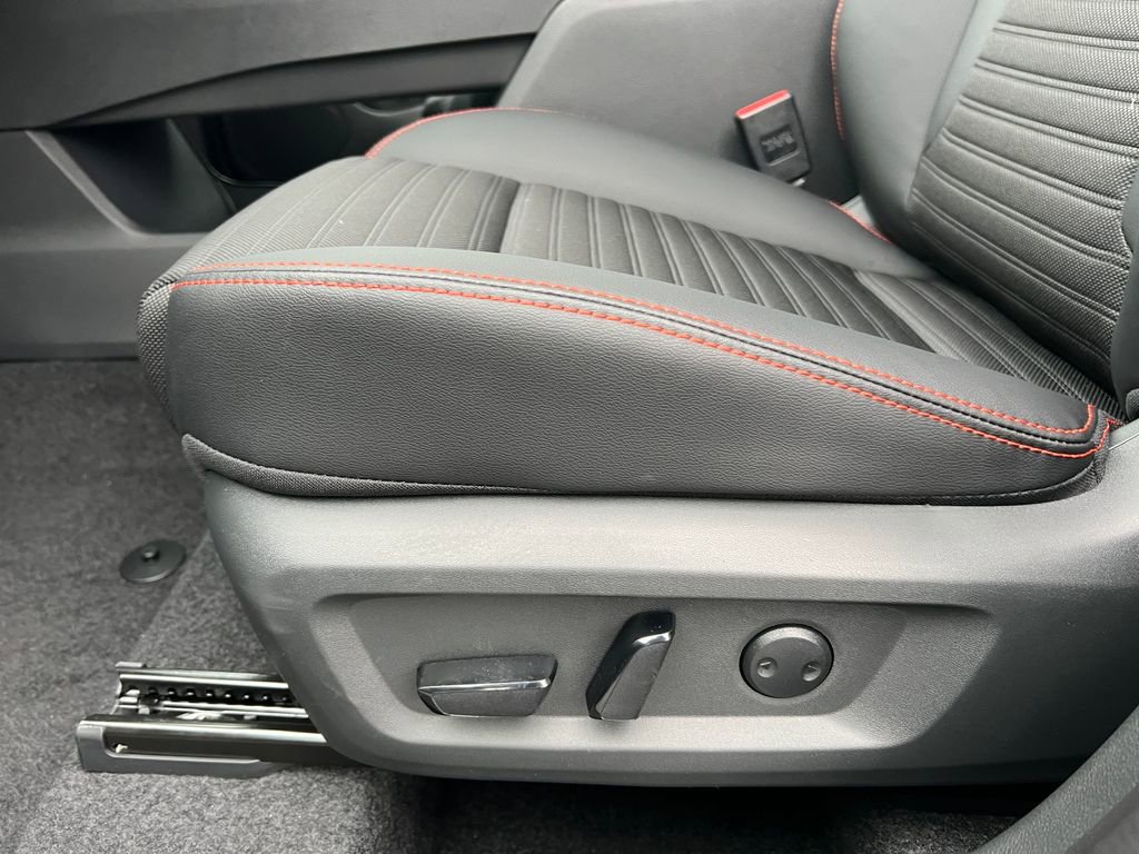 New 2026 Nissan Rogue Rock Creek image 8