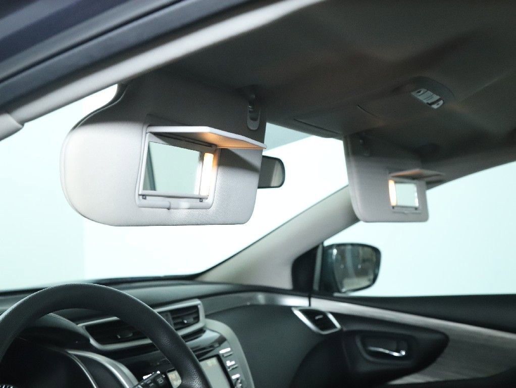 Used 2017 Nissan Murano S image 20