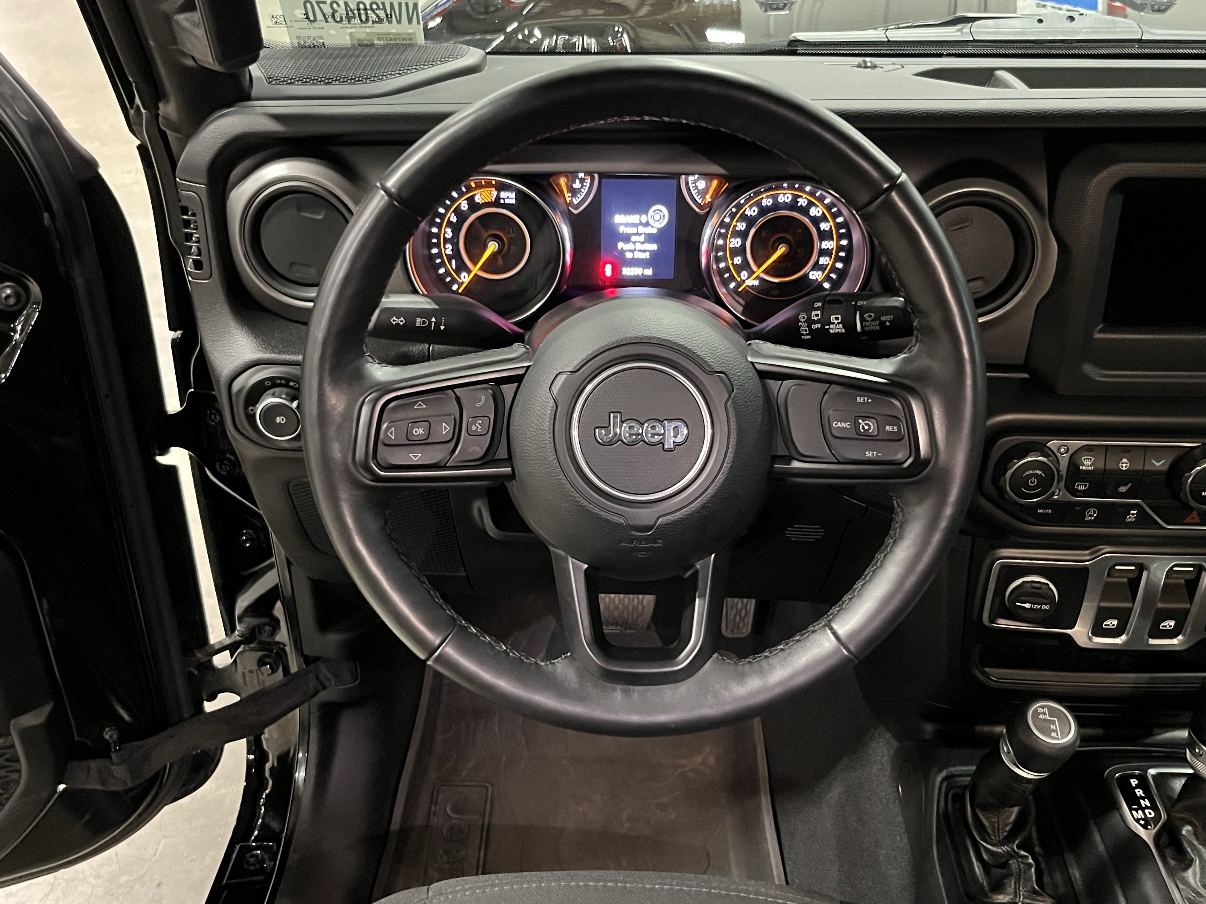 Used 2022 Jeep Wrangler Willys image 12
