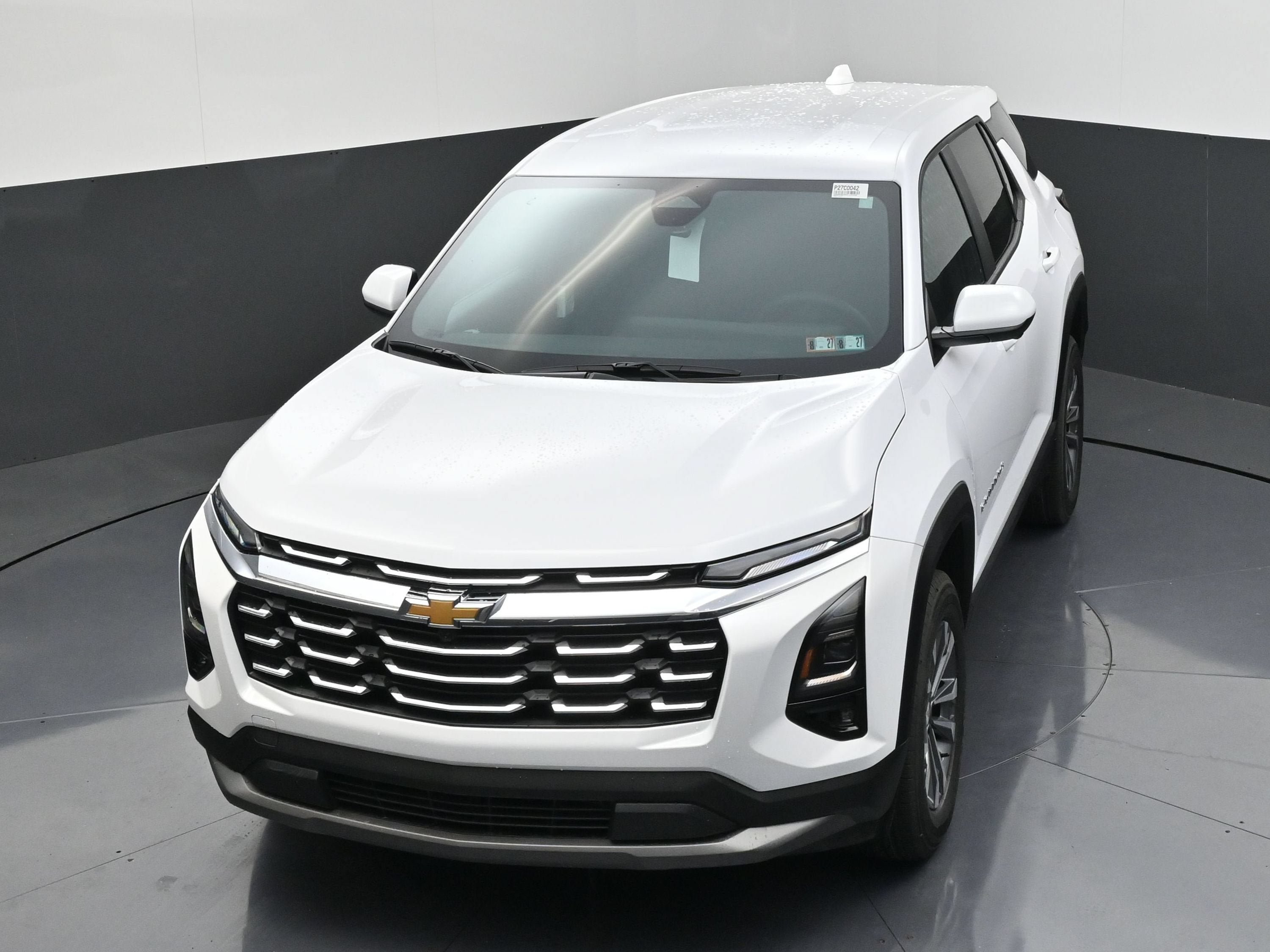 New 2027 Chevrolet Equinox LT w/ Convenience Package II FWD image 47