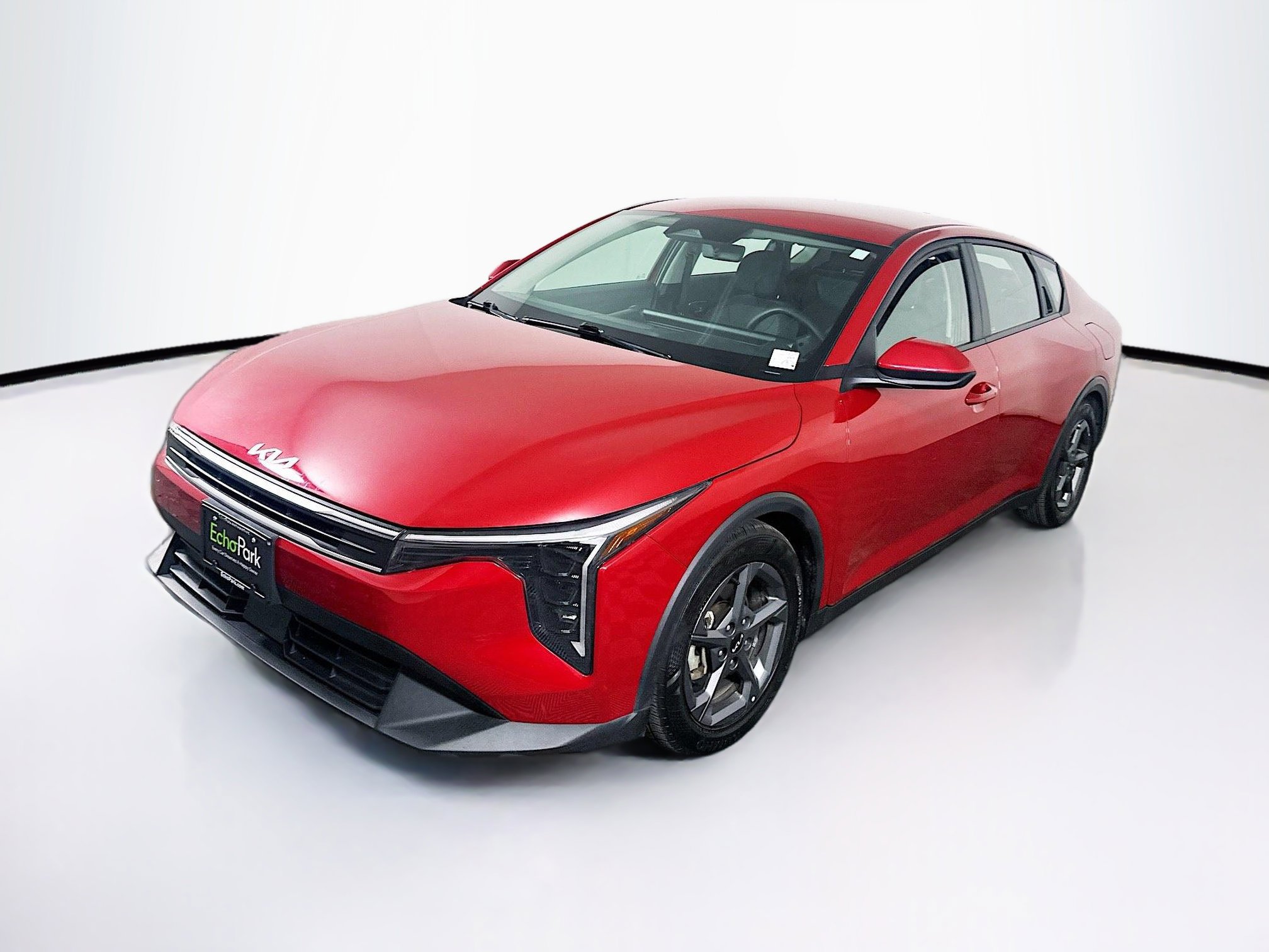 Used 2025 Kia K4 LXS FWD image 3