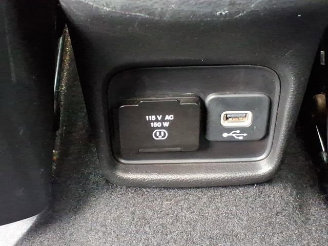 Used 2021 Jeep Compass Limited image 18