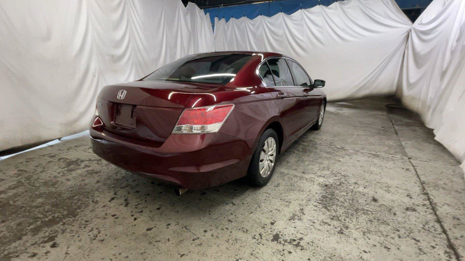 Used 2010 Honda Accord LX image 7