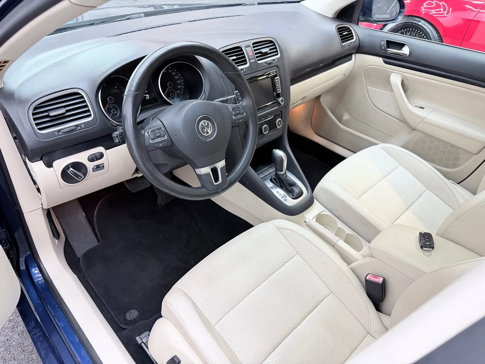 Used 2012 Volkswagen Jetta TDI image 9