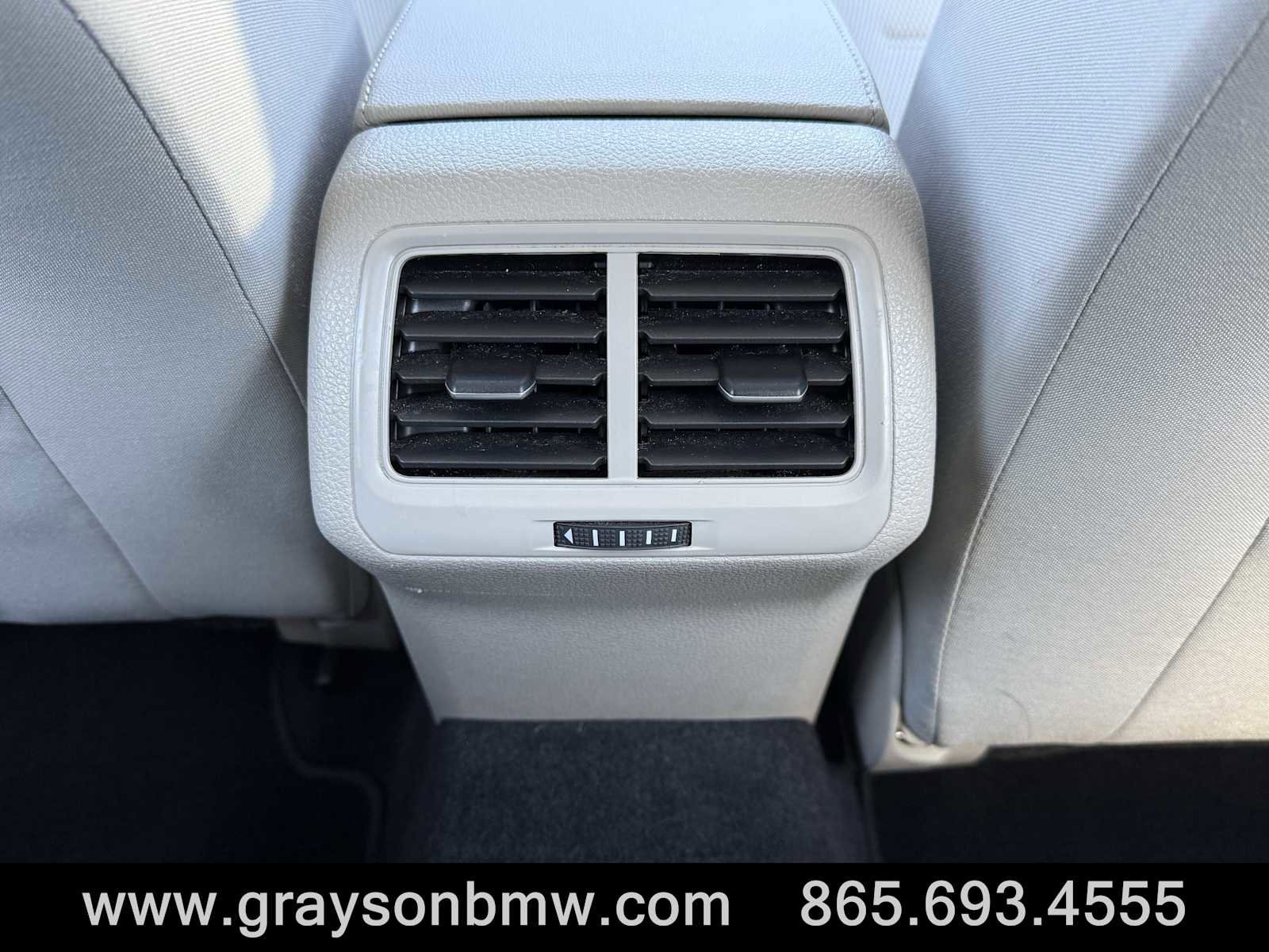 Used 2016 Volkswagen Golf S image 30