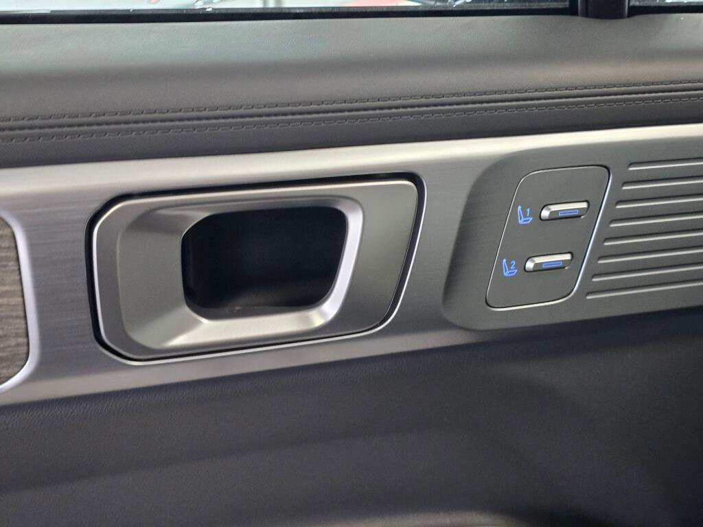 New 2026 Hyundai Santa Fe Calligraphy image 22