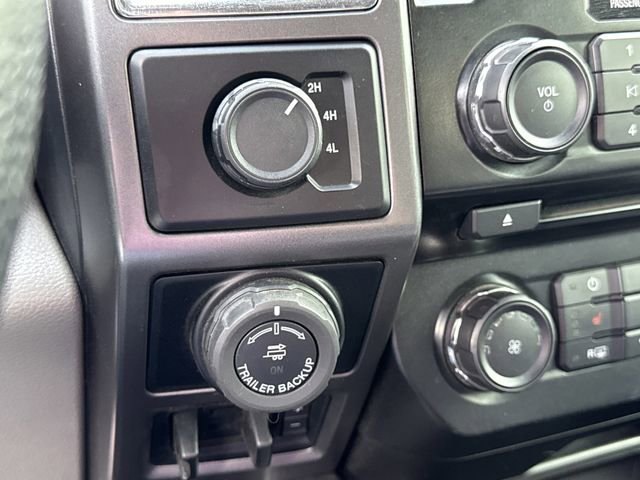 Used 2016 Ford F150 XLT w/ Equipment Group 302A Luxury image 17