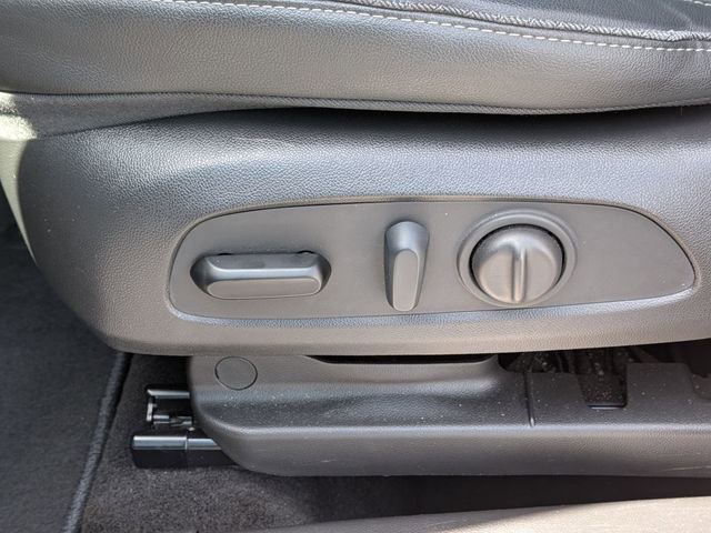 Used 2023 Buick Encore GX Essence w/ Experience Buick Package FWD image 15