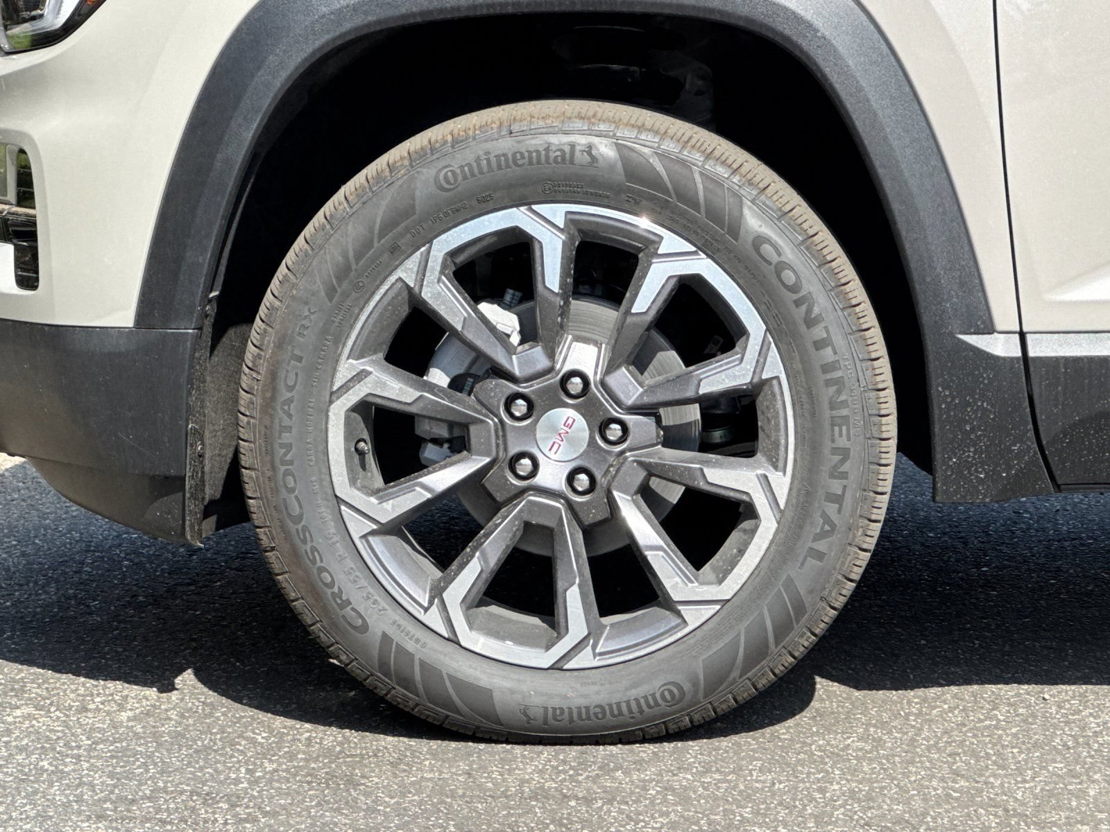 New 2026 GMC Terrain Elevation w/ Elevation Premium Package FWD image 26
