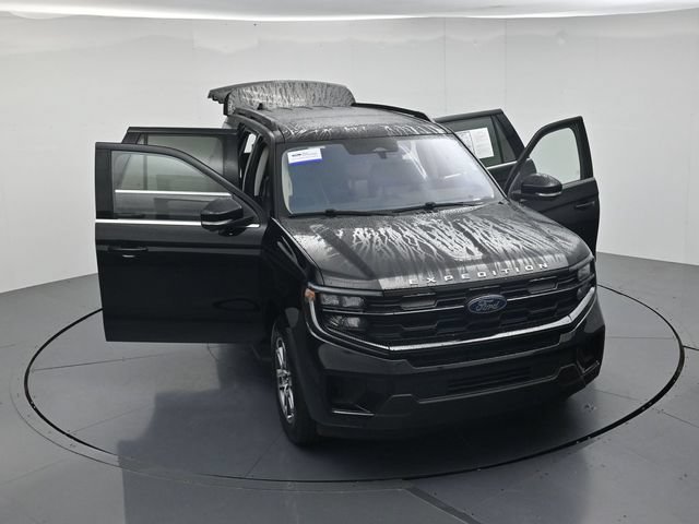 Certified 2025 Ford Expedition Active RWD image 54