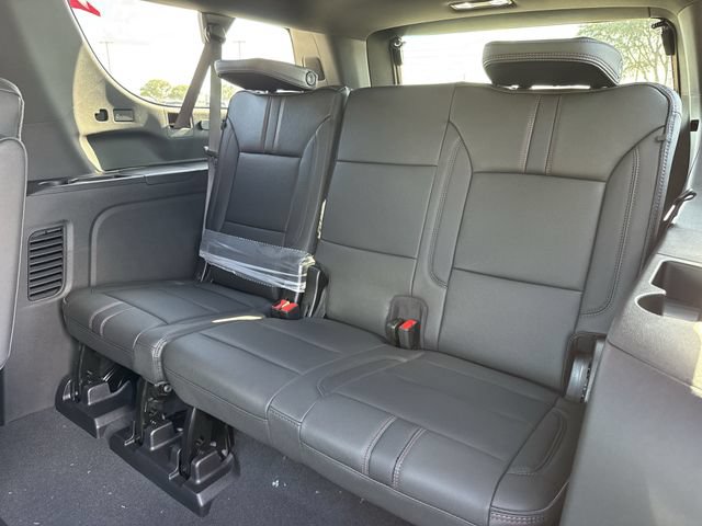 New 2026 Chevrolet Suburban RST w/ Comfort Package AWD/4WD image 28