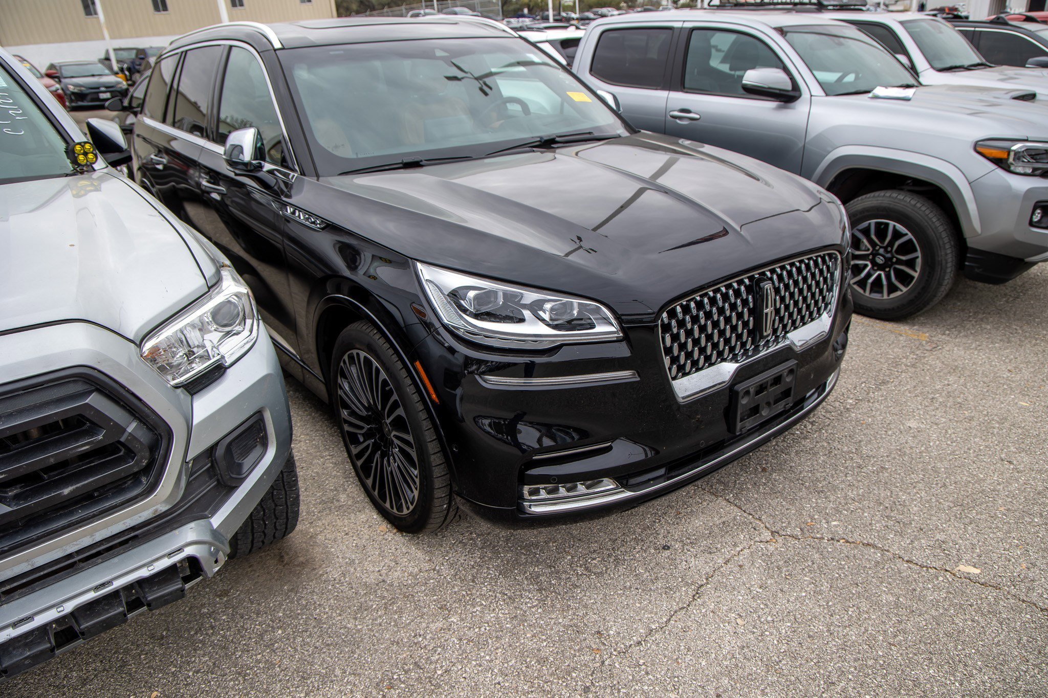 Used 2020 Lincoln Aviator Black Label w/ Dynamic Handling Package image 6