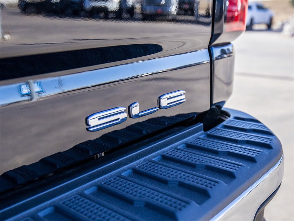 New 2026 GMC Sierra 3500 SLE w/ SLE Value Package image 11