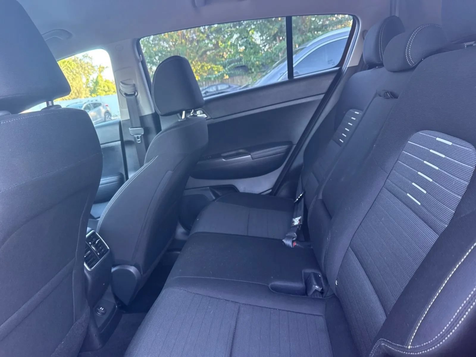 Used 2021 Kia Sportage LX w/ LX Fwd Popular Package image 15