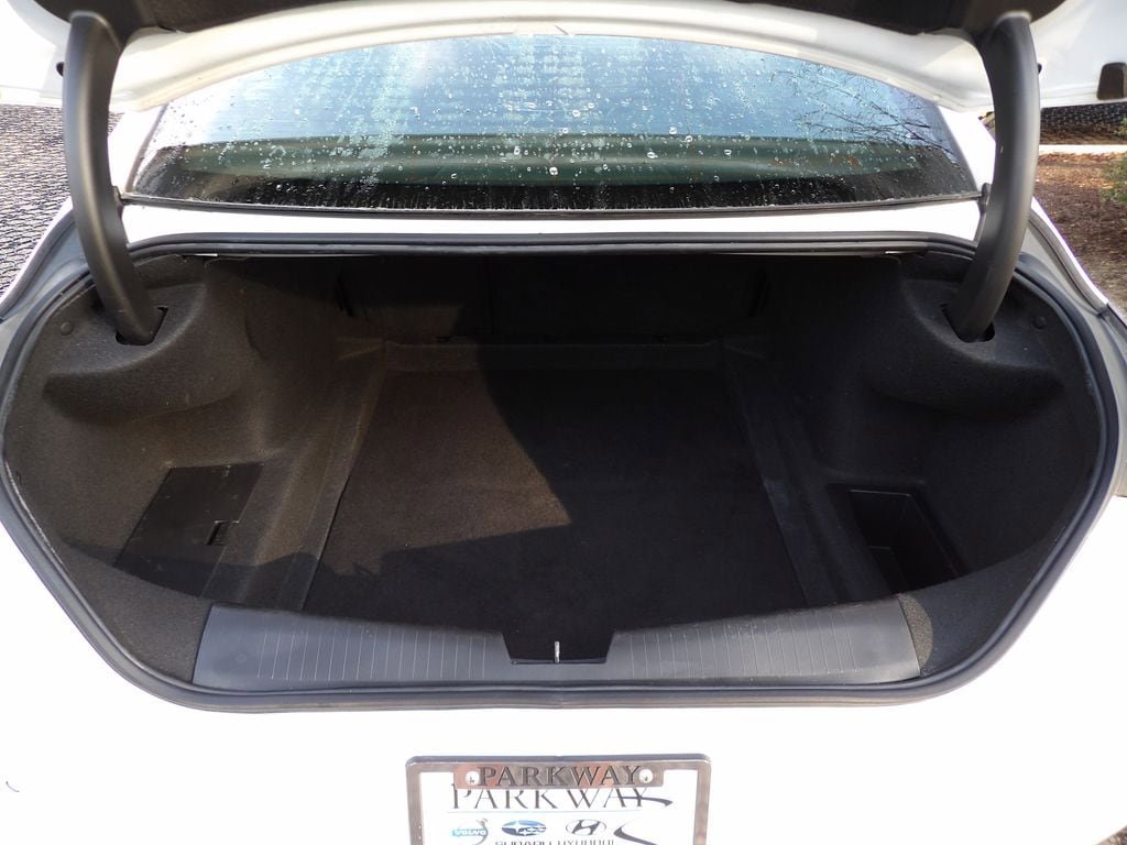 Used 2023 Cadillac CT4 Luxury w/ Sun And Sound Package RWD image 24