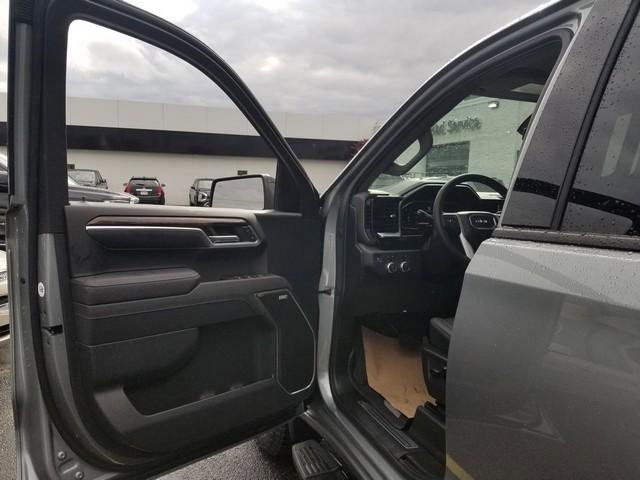 New 2026 GMC Sierra 1500 Elevation w/ Elevation Premium Package image 7