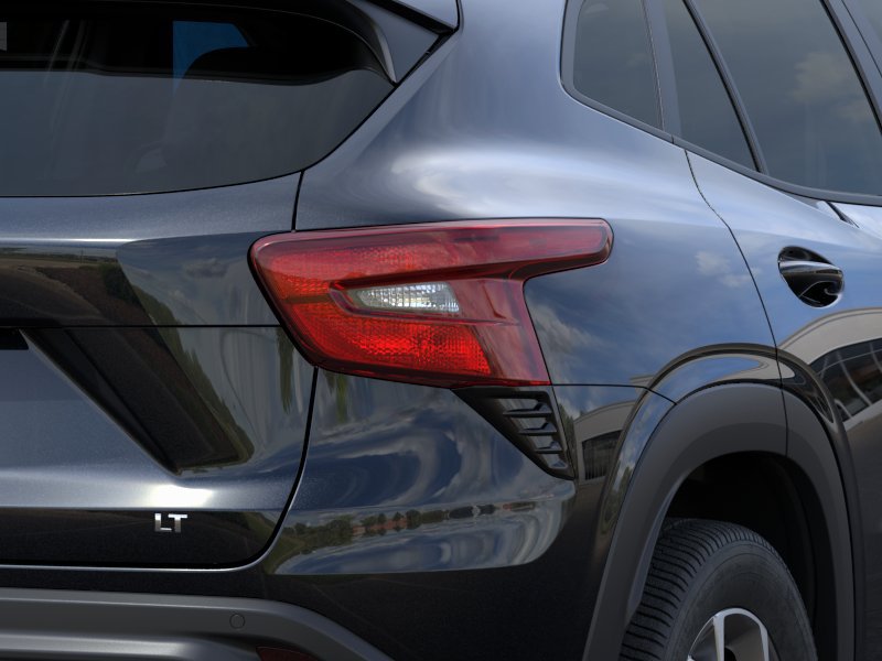 New 2026 Chevrolet Trax LT w/ Driver Confidence Package FWD image 11