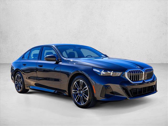 New 2026 BMW 530i xDrive image 3