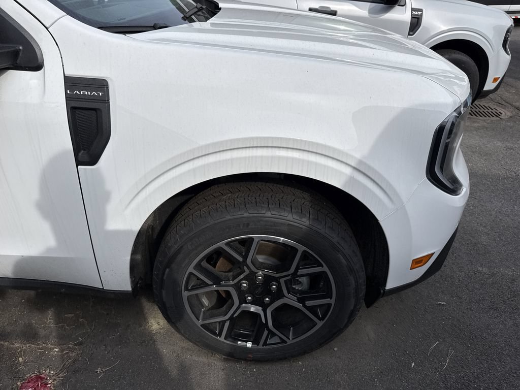 New 2026 Ford Maverick Lariat AWD/4WD image 5