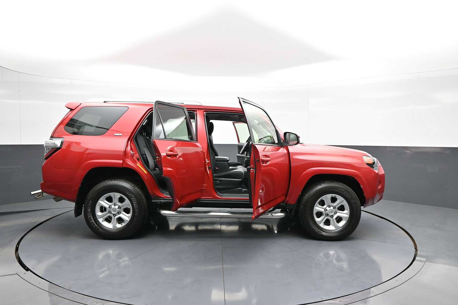 Used 2016 Toyota 4Runner SR5 AWD/4WD image 40