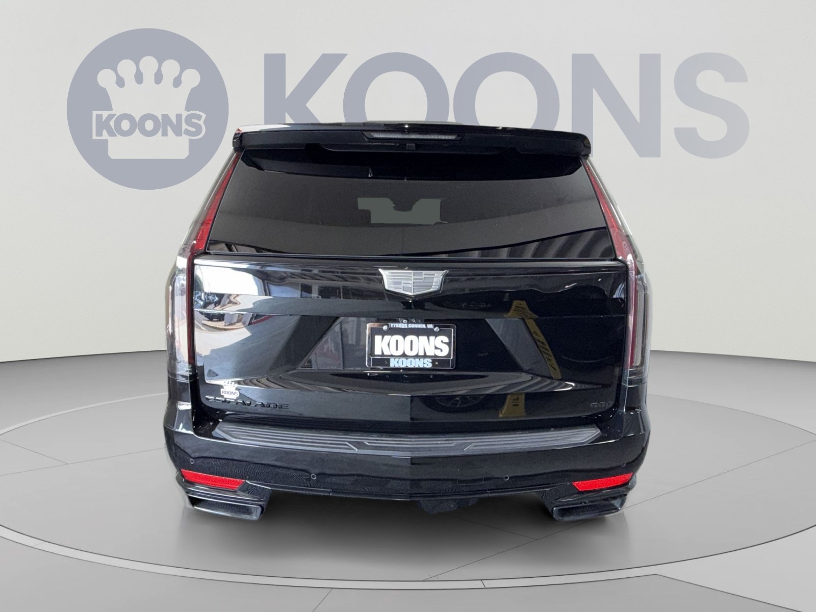 Used 2022 Cadillac Escalade ESV Sport Platinum w/ LPO, ONYX Package AWD/4WD image 5