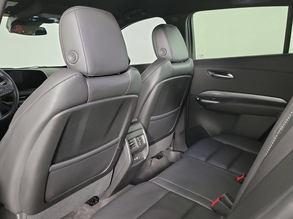 Certified 2024 Cadillac XT4 Premium Luxury AWD/4WD image 13