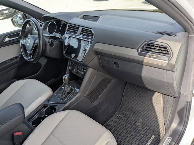 Used 2021 Volkswagen Tiguan SE R-Line FWD image 18