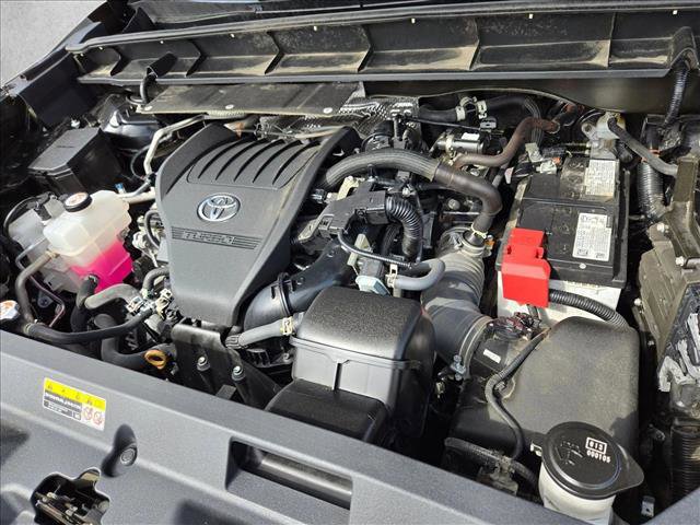 Used 2024 Toyota Highlander LE AWD/4WD image 22