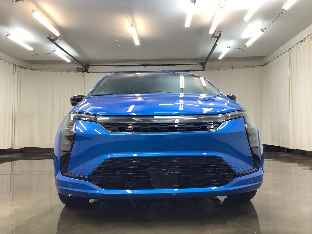 New 2027 Chrysler Pacifica Limited FWD image 10