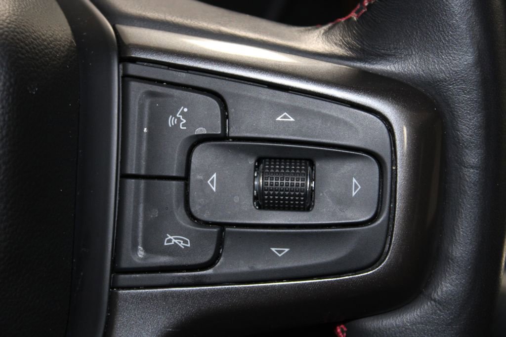 Used 2022 Chevrolet Tahoe RST w/ Luxury Package image 39