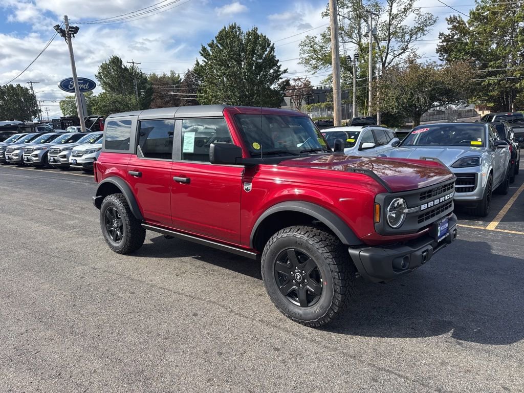 New 2025 Ford Bronco Big Bend w/ Black Diamond Package image 3