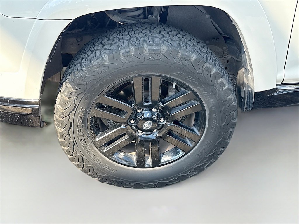 Used 2019 Toyota 4Runner Limited image 30