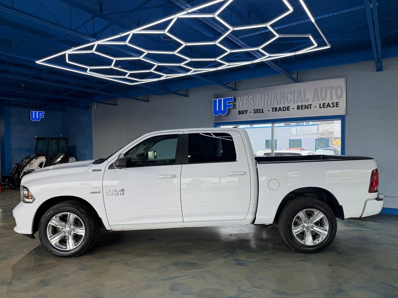 Used 2015 RAM 1500 Sport AWD/4WD image 12