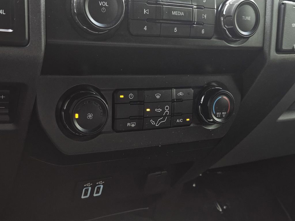 Used 2019 Ford F250 XL w/ STX Appearance Package AWD/4WD image 22