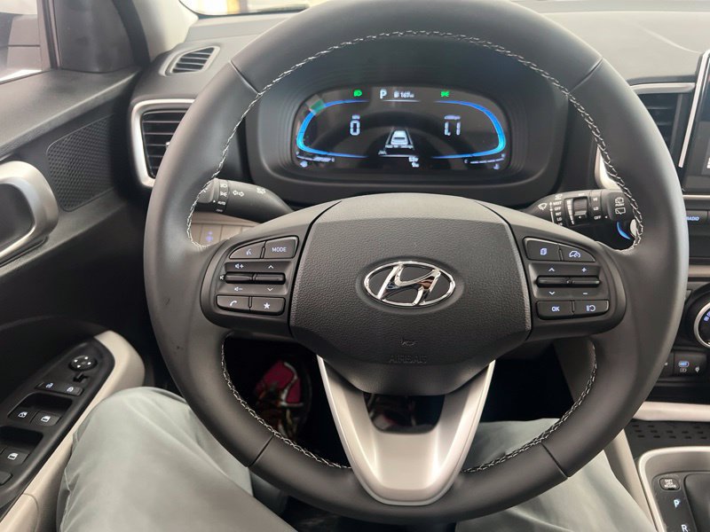 New 2026 Hyundai Venue SEL FWD image 23