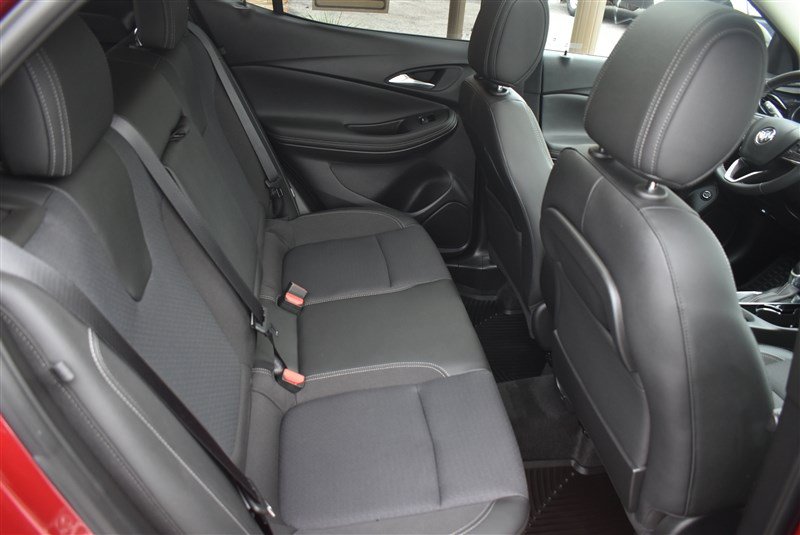 Used 2021 Buick Encore GX Select w/ Experience Buick Package AWD/4WD image 28
