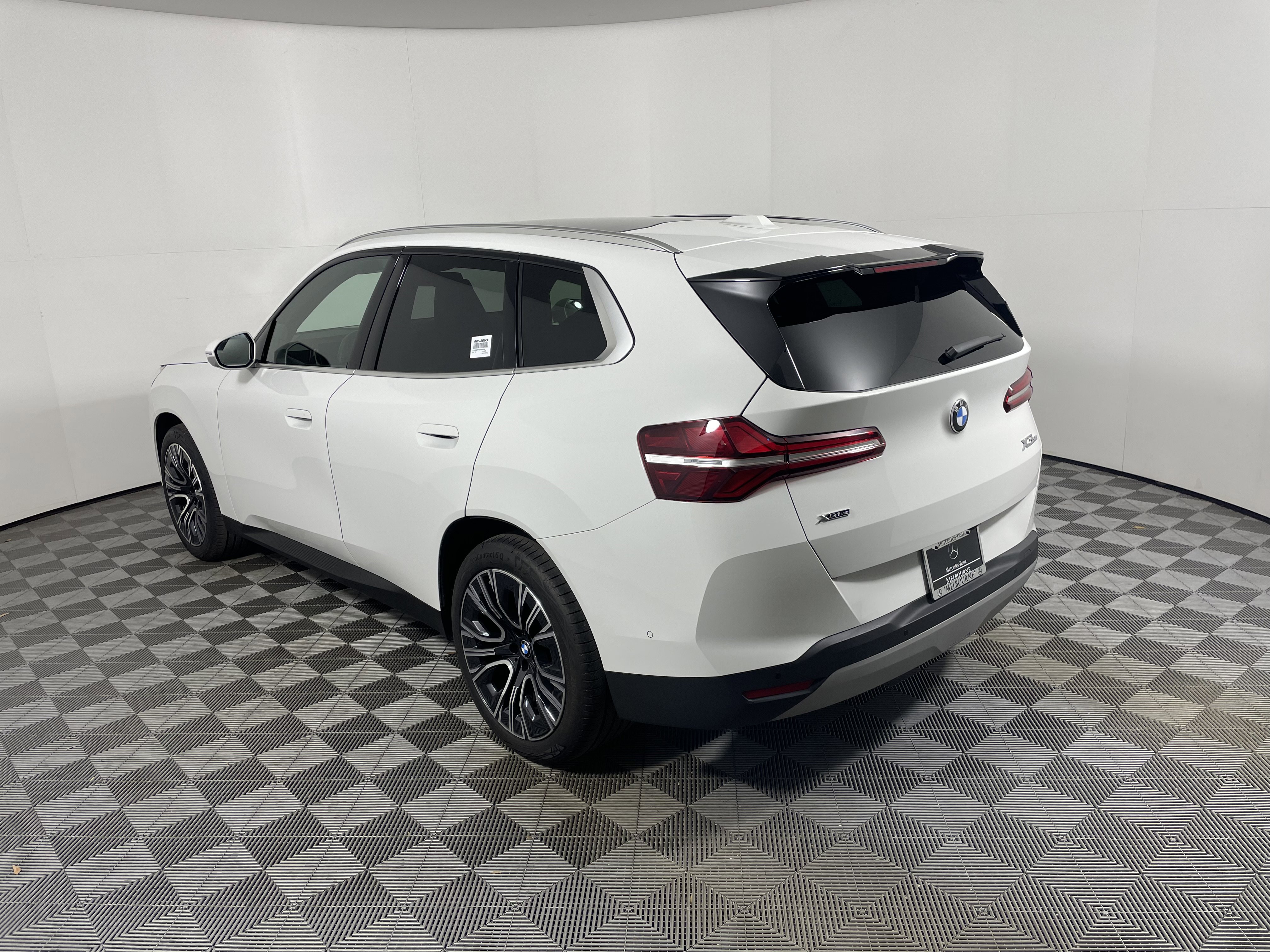 Used 2025 BMW X3 xDrive30i w/ Convenience Package image 3