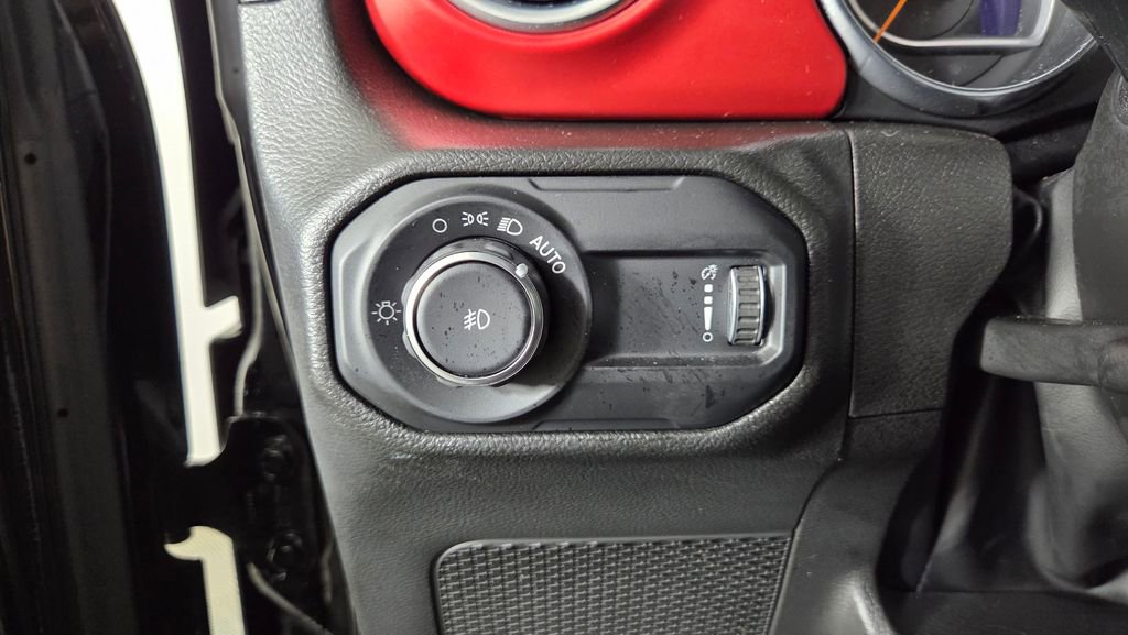 Used 2023 Jeep Wrangler Rubicon w/ Xtreme 35 Tire Package image 20