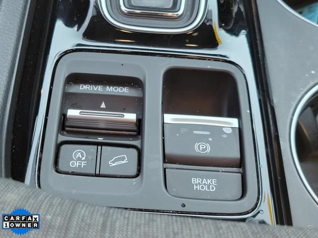 Used 2023 Honda Pilot Sport image 31