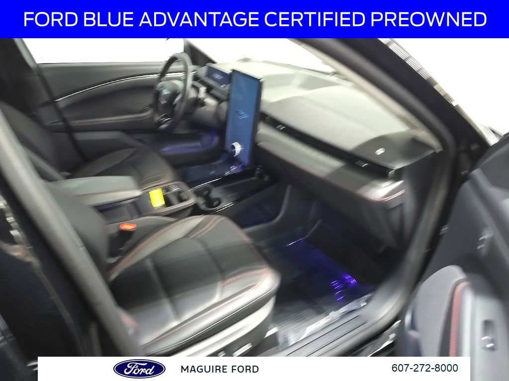 Used 2025 Ford Mustang Mach-E Premium w/ Sport Appearance Package AWD/4WD image 21